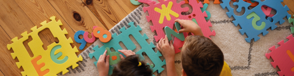 En kreativ dag i Kid’s Gardens atelierklassrum